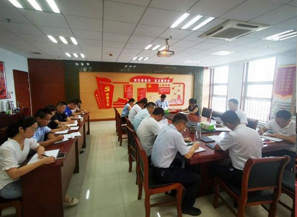 青年小组3.jpg