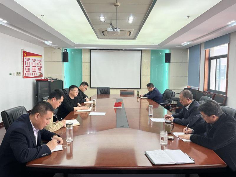 荣扎厚赴安徽上铁地方铁路公司.jpg